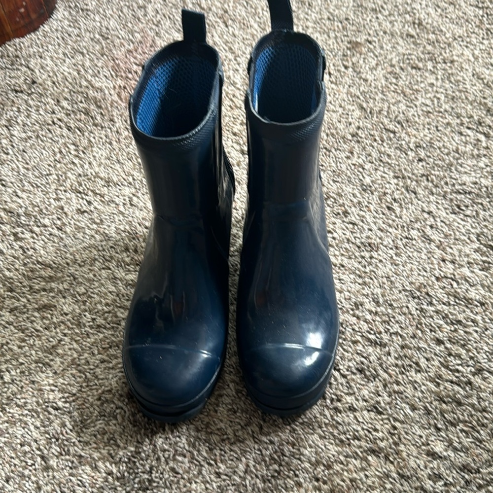 Sorrell rain boots size 9 1/2